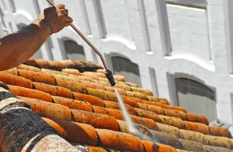 Nettoyage de toitures - Artenay